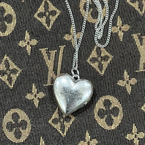 Alexander McQueen Silver and Gold Heart Locket Pendant Necklace - Picture 5 of 6